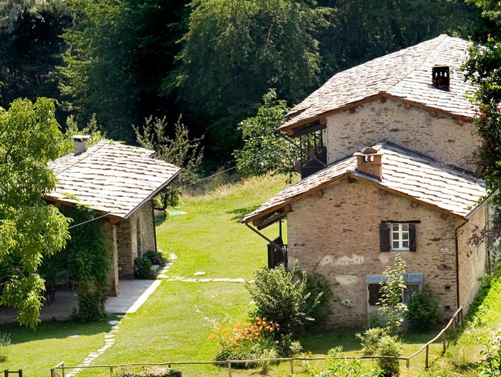 Agriturismo Famiglia Al Castello Di Bagnolo Bagnolo Piemonte Værelse billede