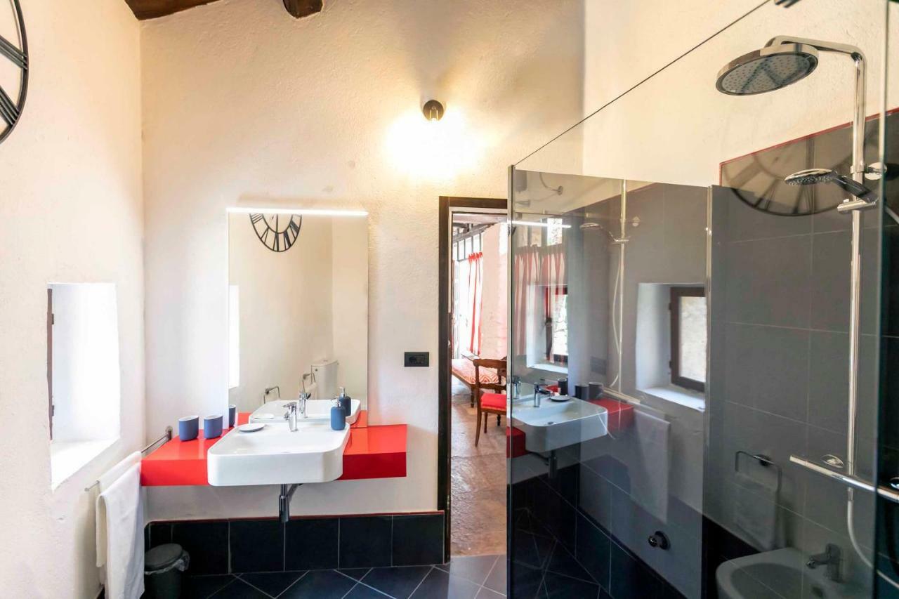 Agriturismo Famiglia Al Castello Di Bagnolo Bagnolo Piemonte Eksteriør billede