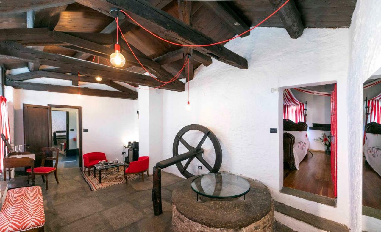 Agriturismo Famiglia Al Castello Di Bagnolo Bagnolo Piemonte Eksteriør billede