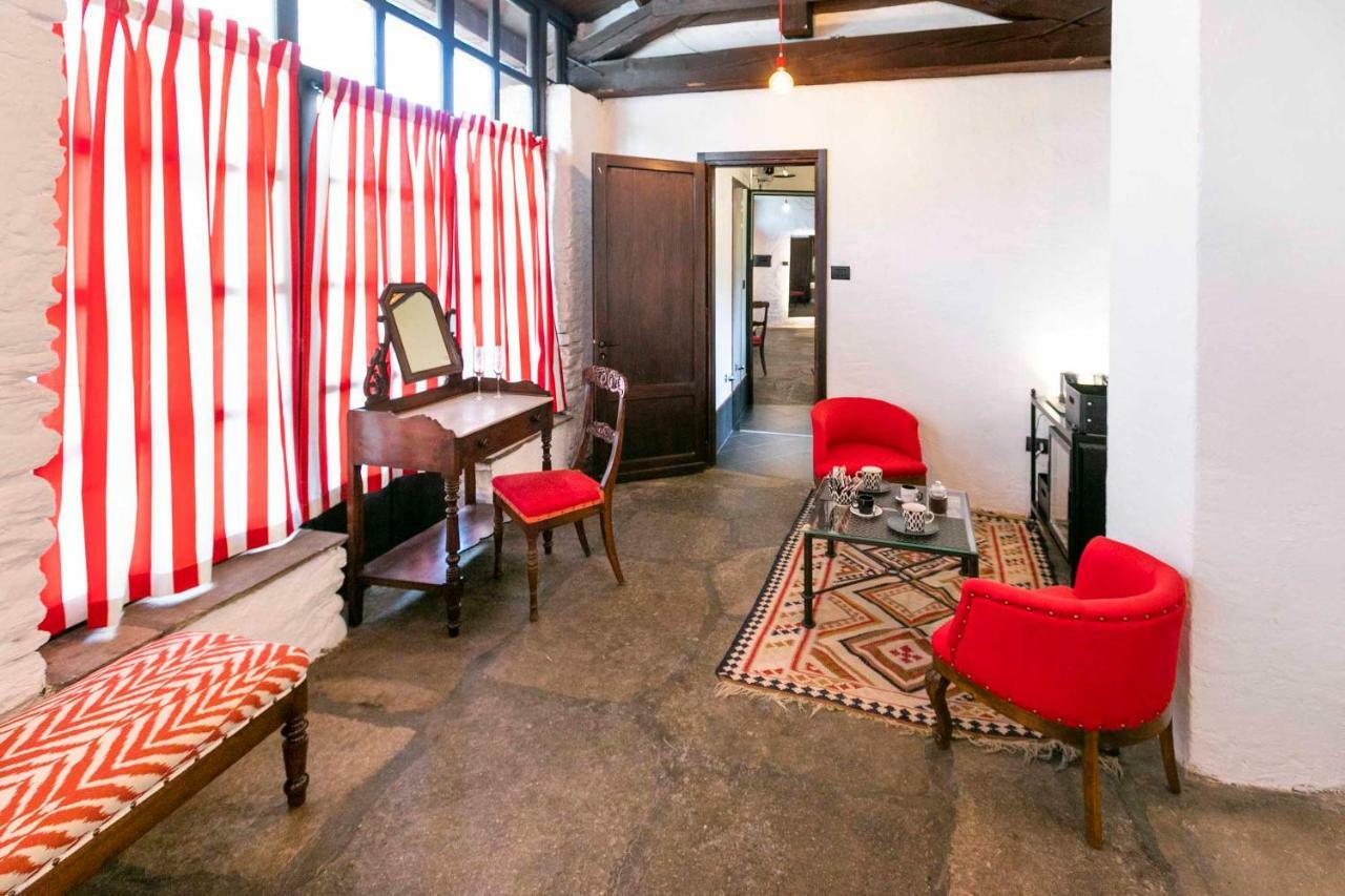 Agriturismo Famiglia Al Castello Di Bagnolo Bagnolo Piemonte Eksteriør billede