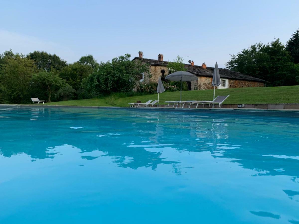 Agriturismo Famiglia Al Castello Di Bagnolo Bagnolo Piemonte Eksteriør billede