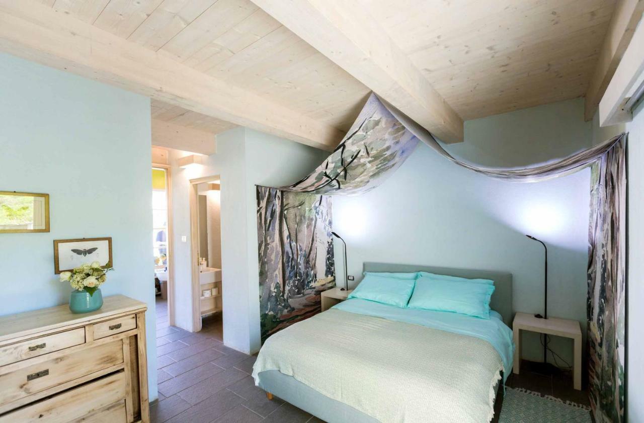 Agriturismo Famiglia Al Castello Di Bagnolo Bagnolo Piemonte Eksteriør billede