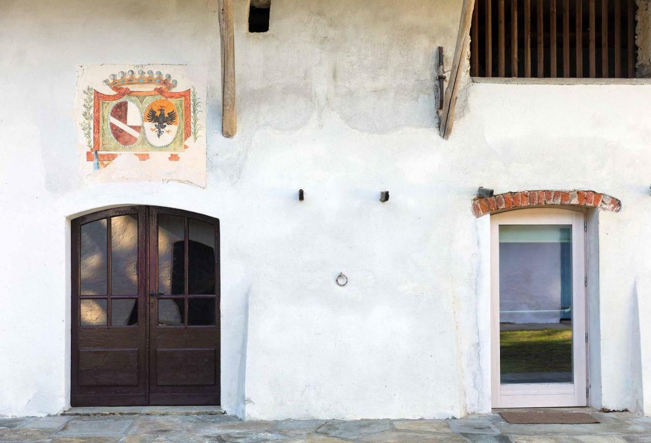 Agriturismo Famiglia Al Castello Di Bagnolo Bagnolo Piemonte Eksteriør billede